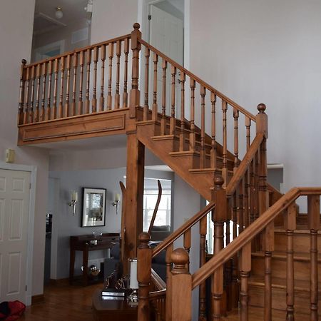 Craigleith Manor Bed & Breakfast Collingwood Exterior photo
